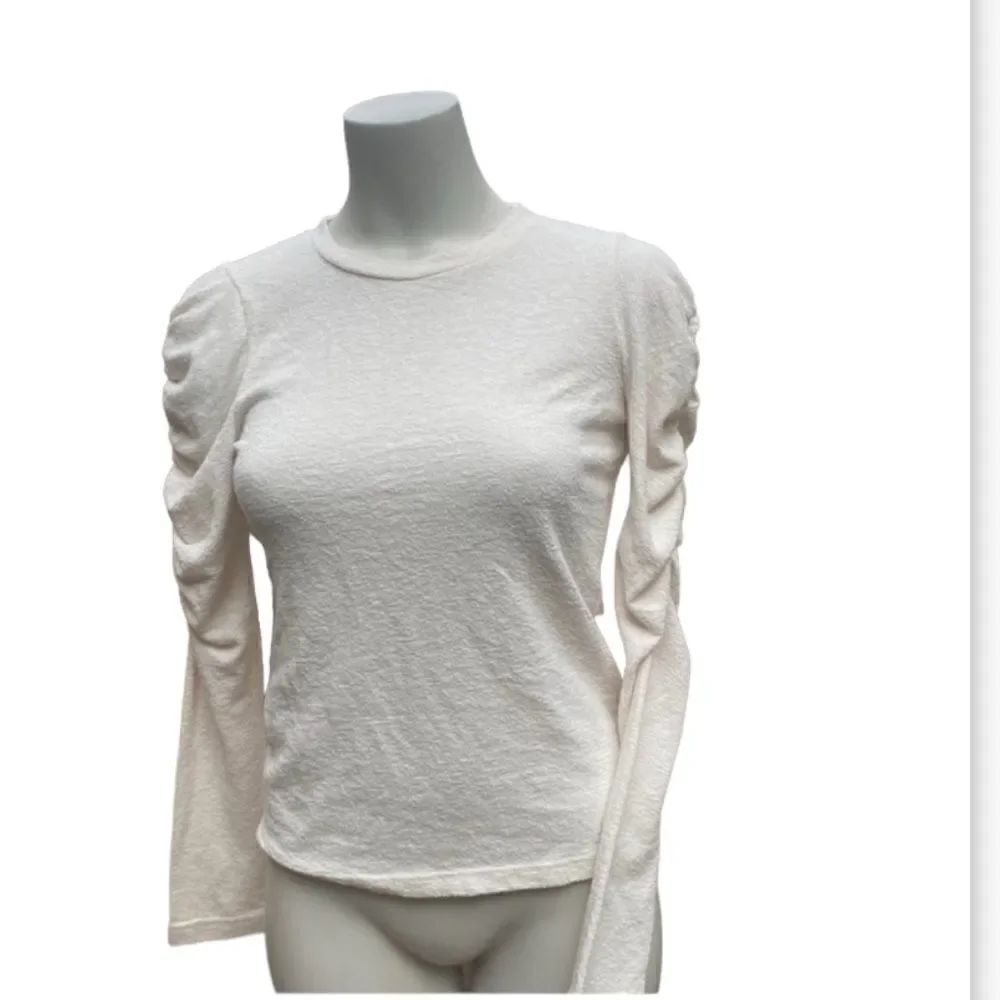 LUSH Cream Ruched Long Sleeve Crinkle Top